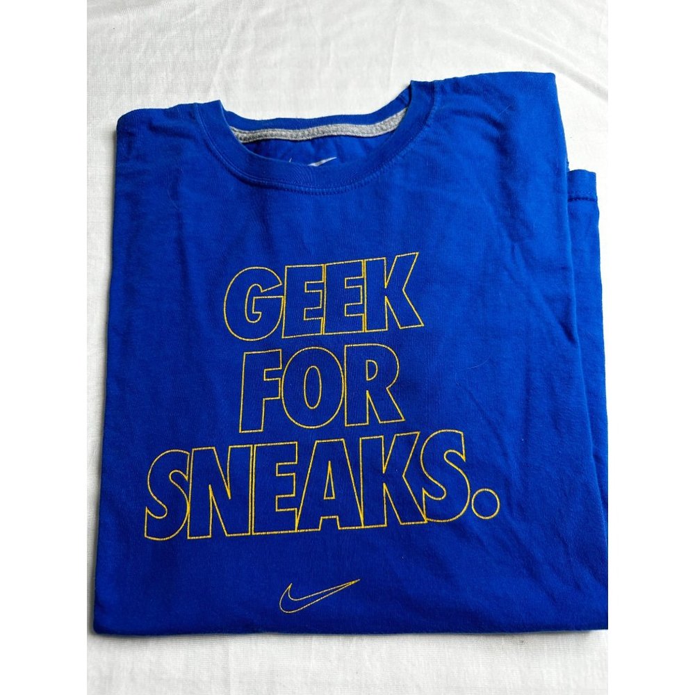 Nike Men's Short Sleeve Blue T-Shirt Large Geek For Sneaks Swoosh Logo